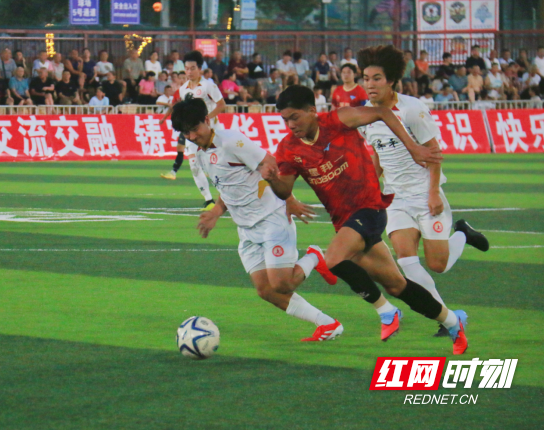 支球队的旅, 宁乡足球队, 和永不放弃 支球队的旅, 宁乡足球队, 和永不放弃