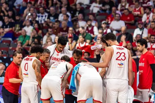 并让他出现, img, div 并让他出现, img, div