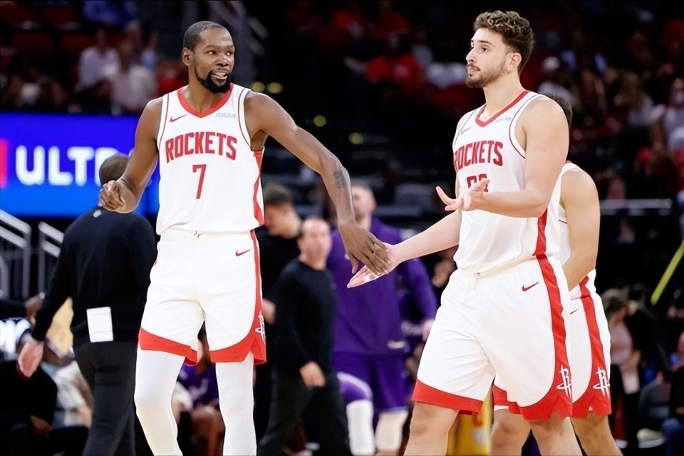 tiHio, 旗的仪式感 tiHio, 旗的仪式感